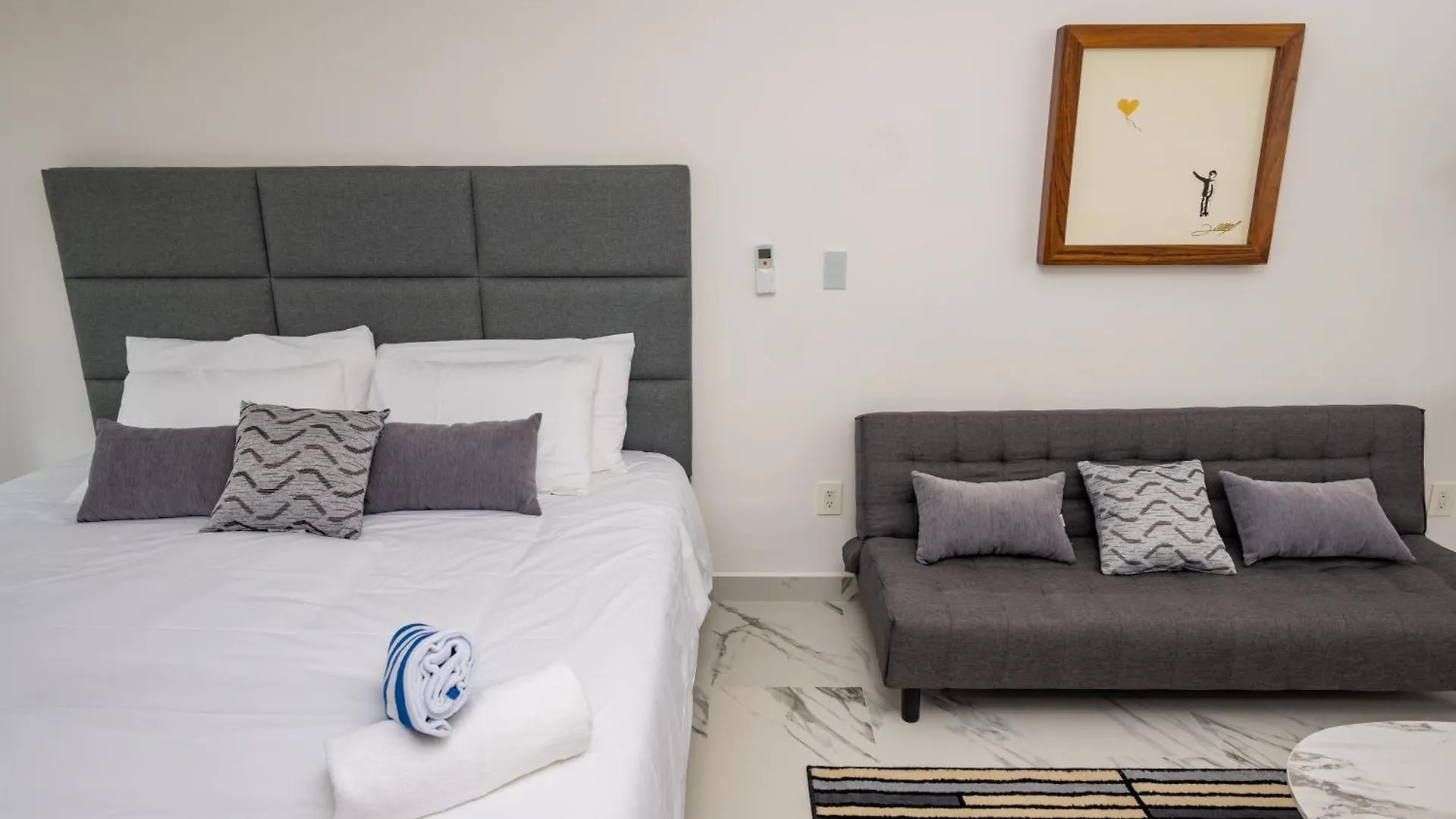 Lujo Y Calidez En Barcelona Condos Cancún Mexique
